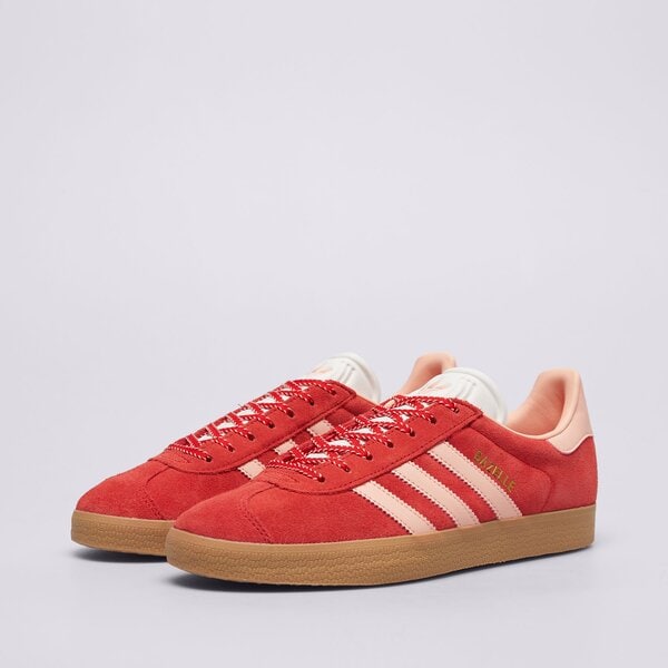 Дамски маратонки ADIDAS GAZELLE W jh7217 цвят червен