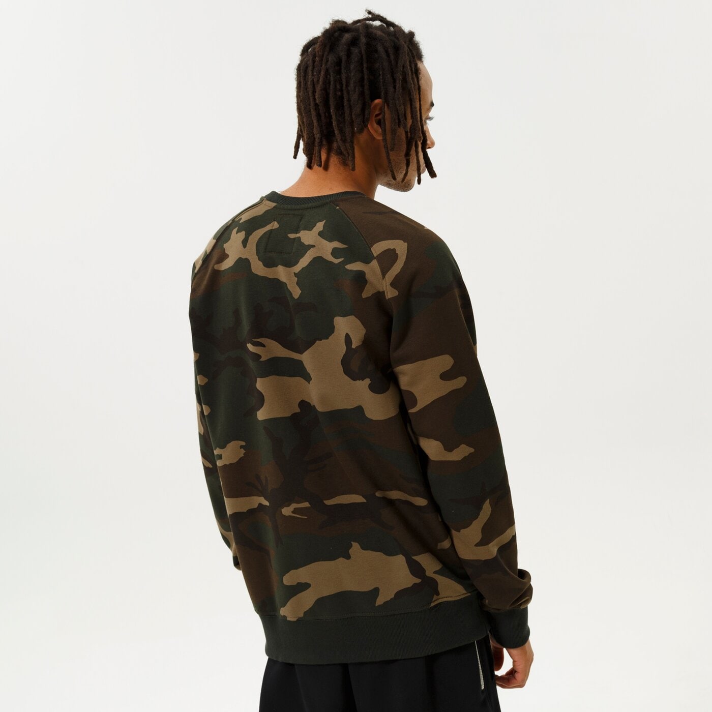 Мъжки суичър ALPHA INDUSTRIES СУИТЧЪР X - FIT SWEAT CAMO 158320c-408 цвят многоцветен