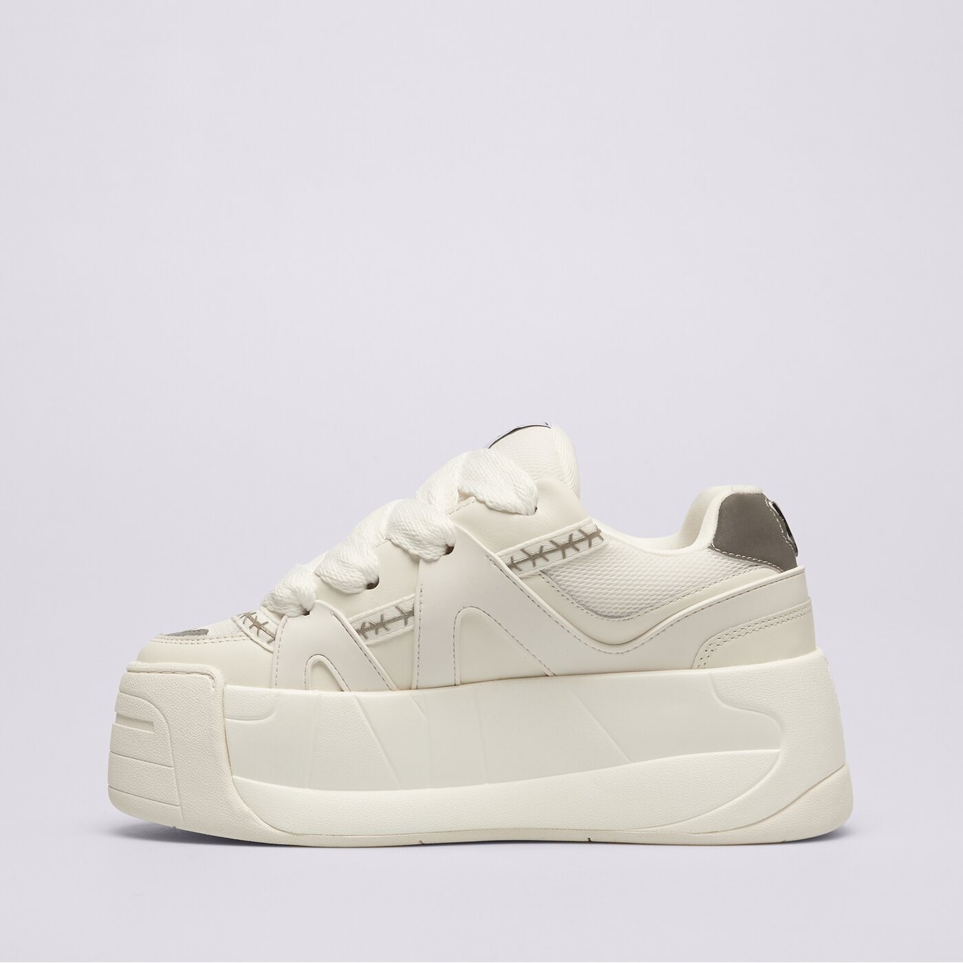 Дамски маратонки NAKED WOLFE SLIDER nwsliderwhite цвят бял