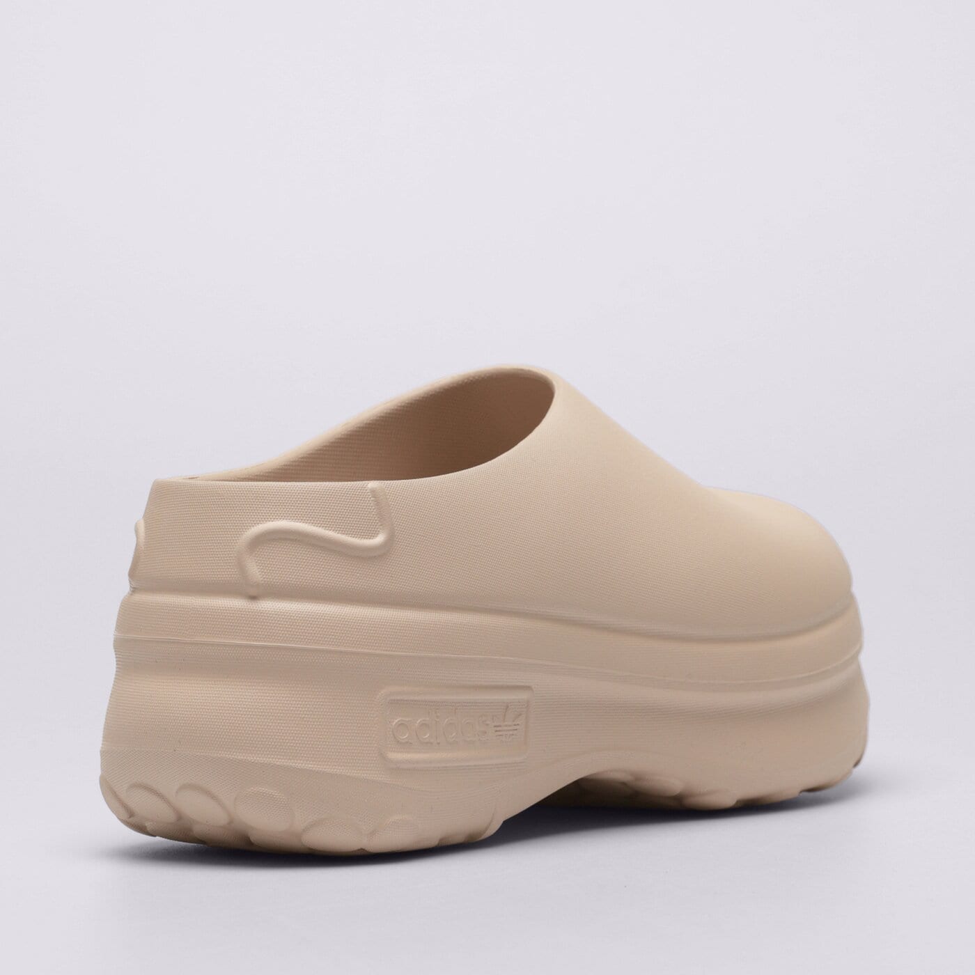 Дамски чехли и сандали ADIDAS ADIFOM STAN MULE W ie7052 цвят бежов