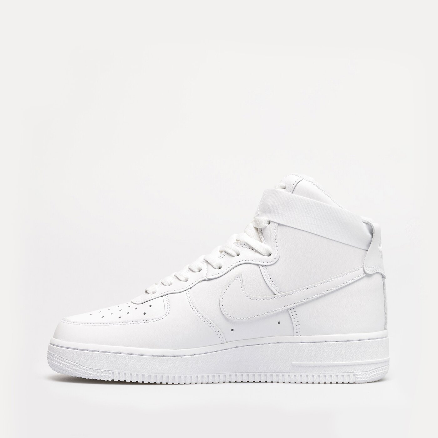 Дамски маратонки NIKE AIR FORCE 1 HIGH  dd9624-100 цвят бял