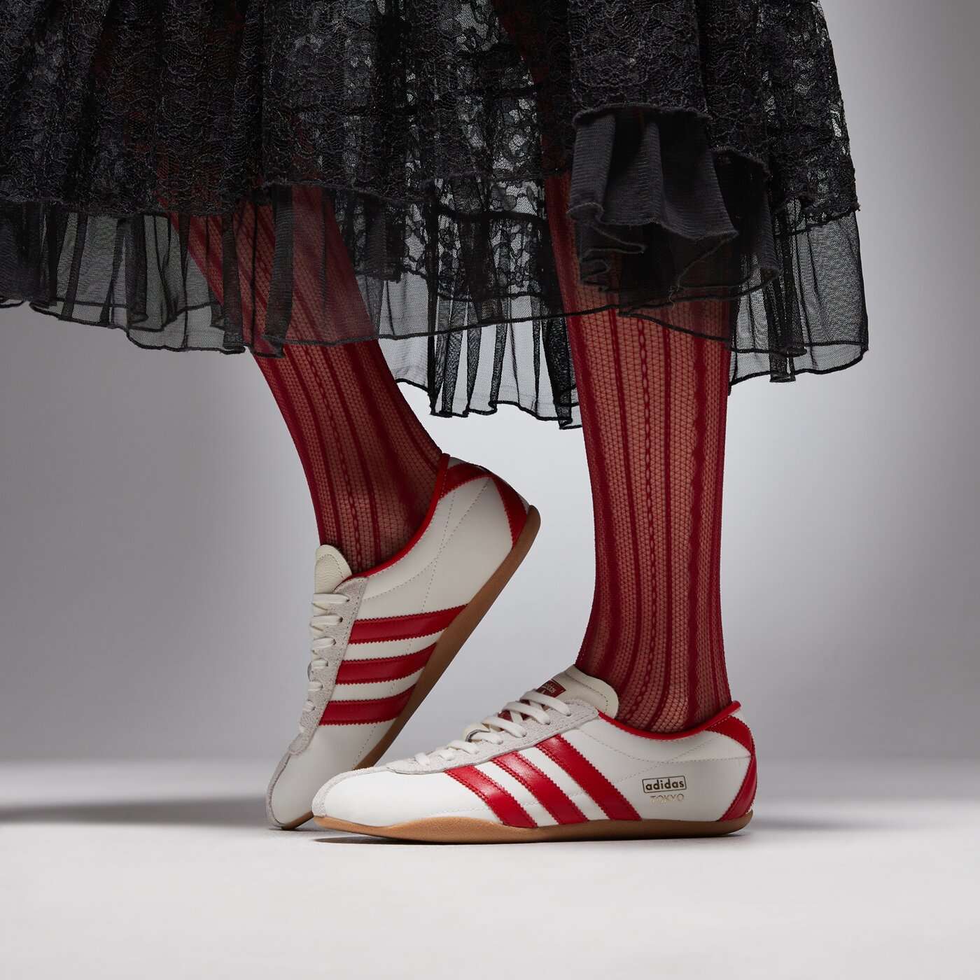 Дамски маратонки ADIDAS TOKYO W ji3300 цвят бежов