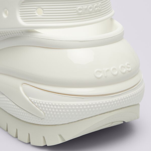 Дамски чехли и сандали CROCS CLASSIC MEGA CRUSH CLOG 207988100 цвят бял