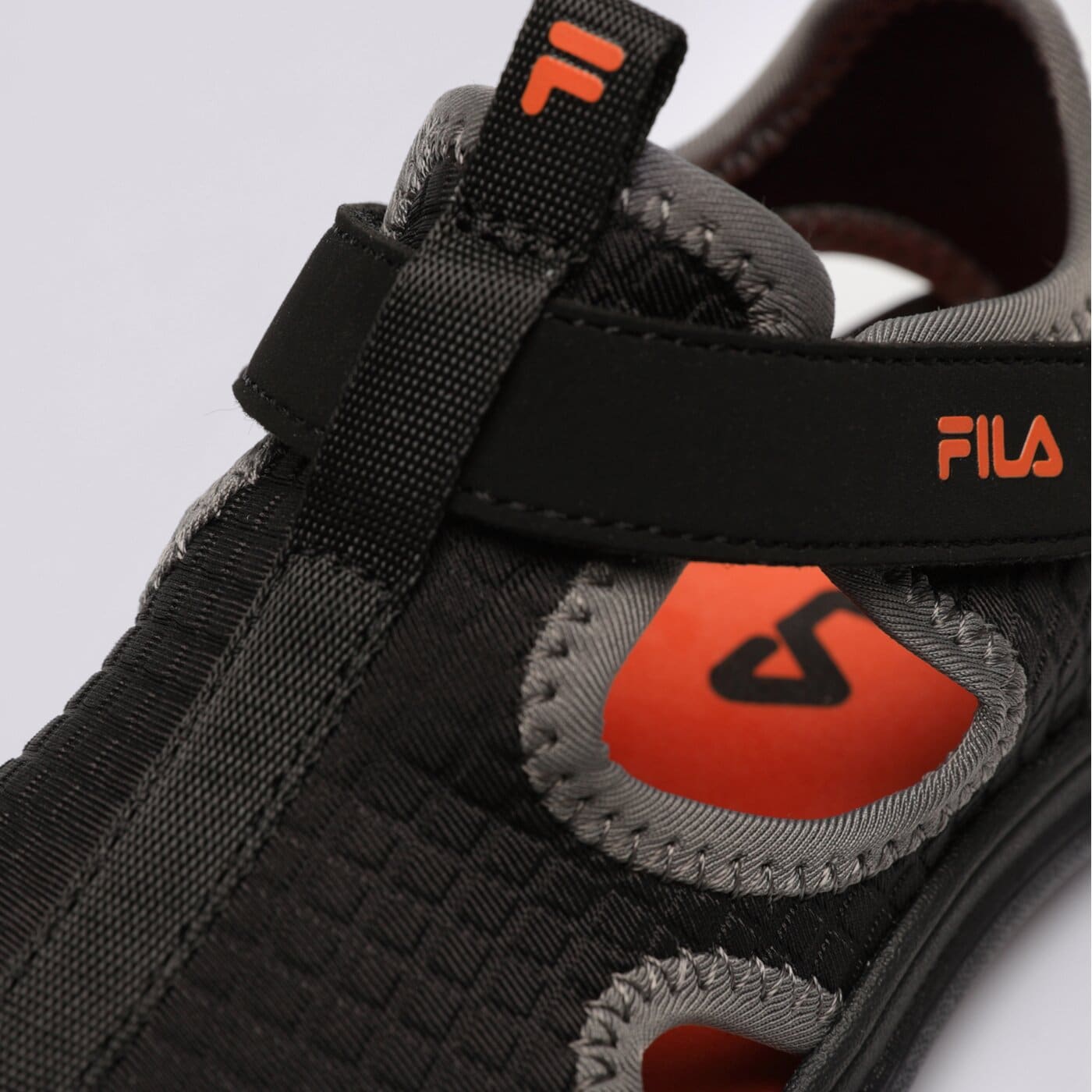 Детски чехли и сандали FILA AQUA KD 3sm01943-006 цвят черен