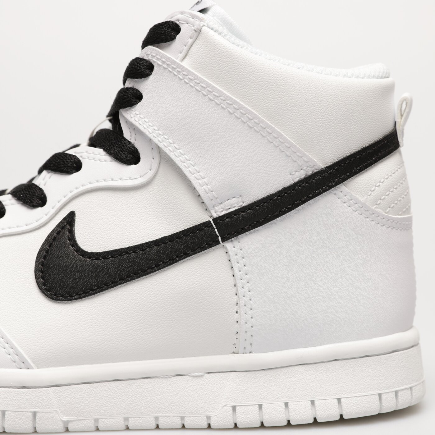 Детски маратонки NIKE DUNK HIGH  db2179-108 цвят бял