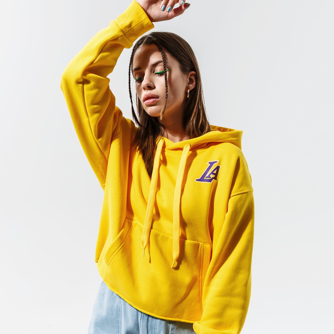 Дамски суичър NIKE СУИТЧЪР С КАЧУЛКА LAL W NK PO FLC ESSNTL NBA db1469-728 цвят жълт