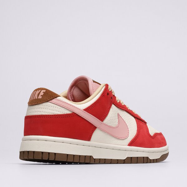 Дамски маратонки NIKE DUNK LOW PRM fb7910-600 цвят червен