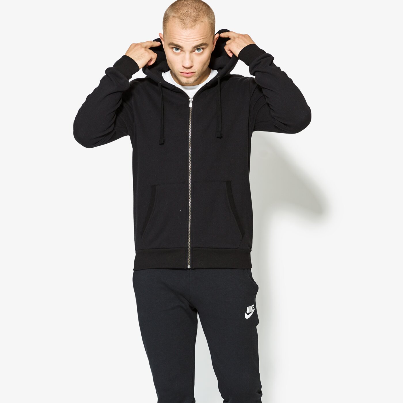 Мъжки суичър CONFRONT СУИТЧЪР ISAAC cf37blm23002 цвят черен