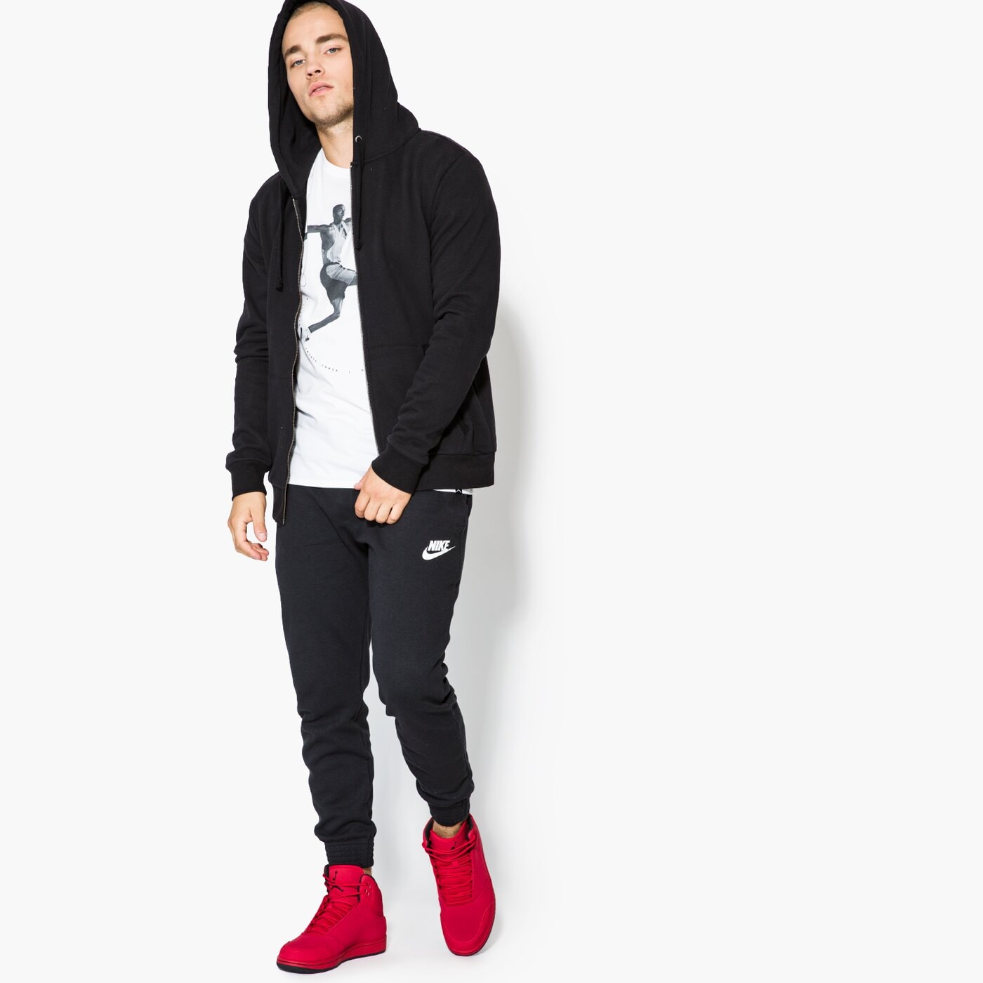 Мъжки суичър CONFRONT СУИТЧЪР ISAAC cf37blm23002 цвят черен