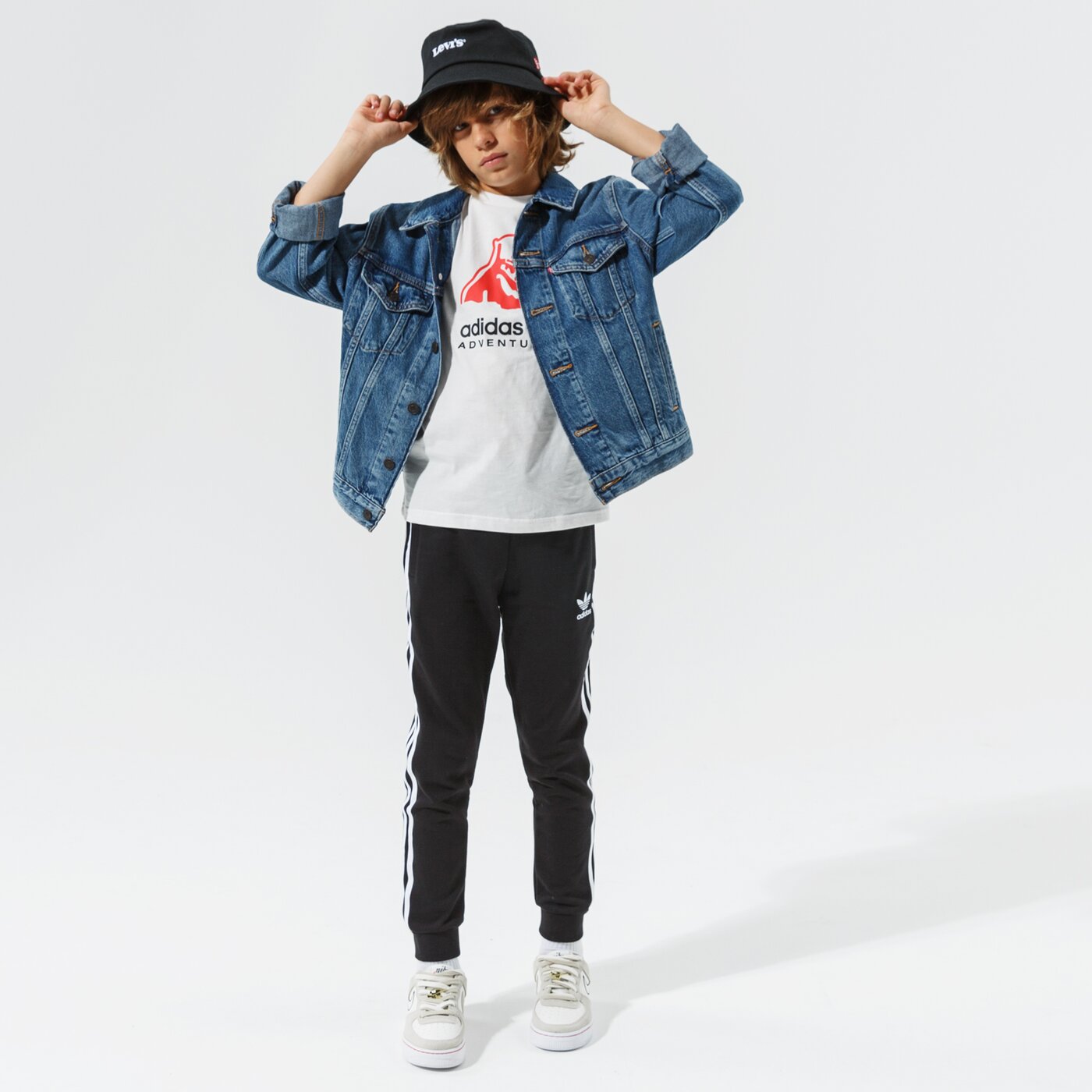 Детска тениска ADIDAS ТЕНИСКА TEE BOY h31220 цвят бял