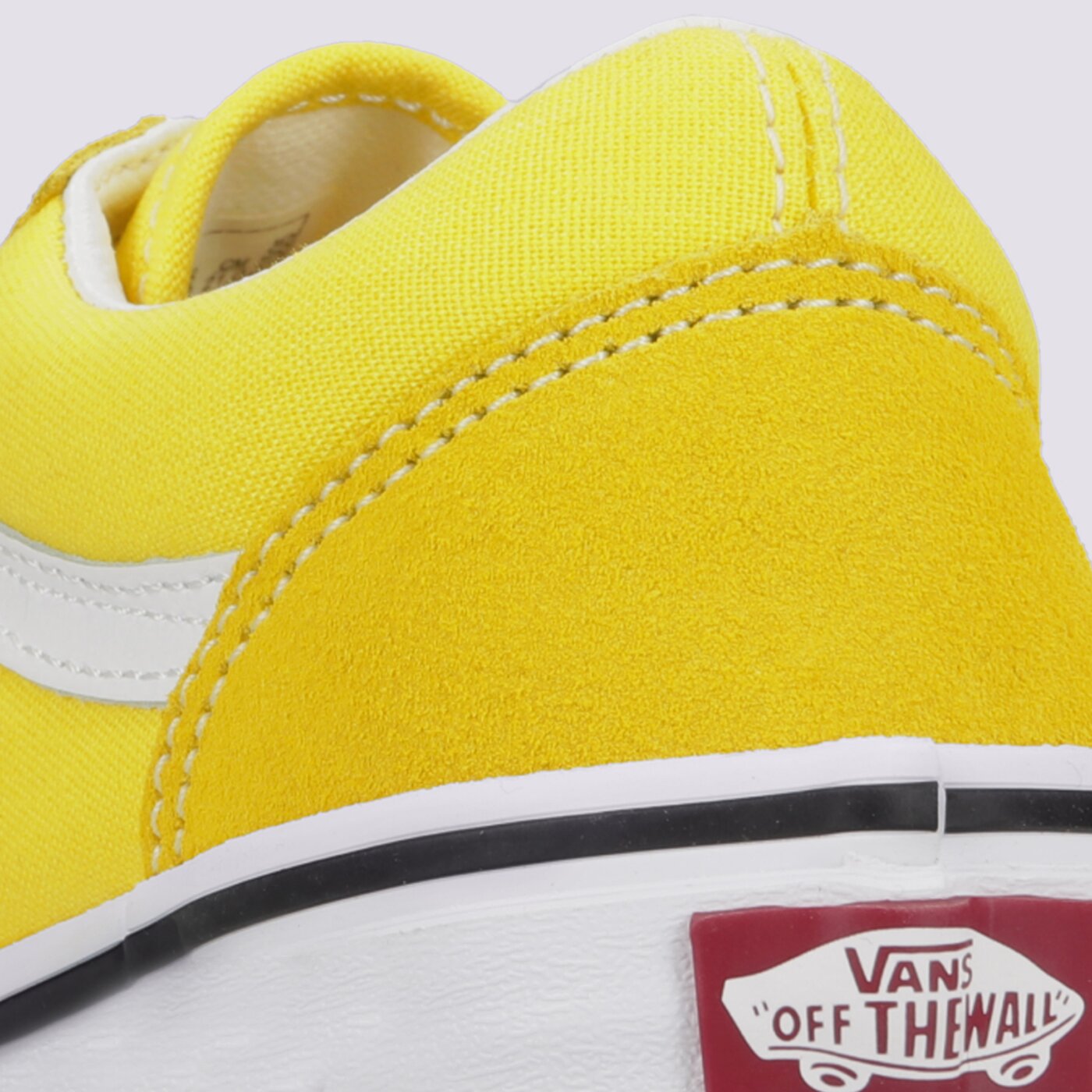 Детски маратонки VANS UY OLD SKOOL vn0a7q5f7z41 цвят жълт