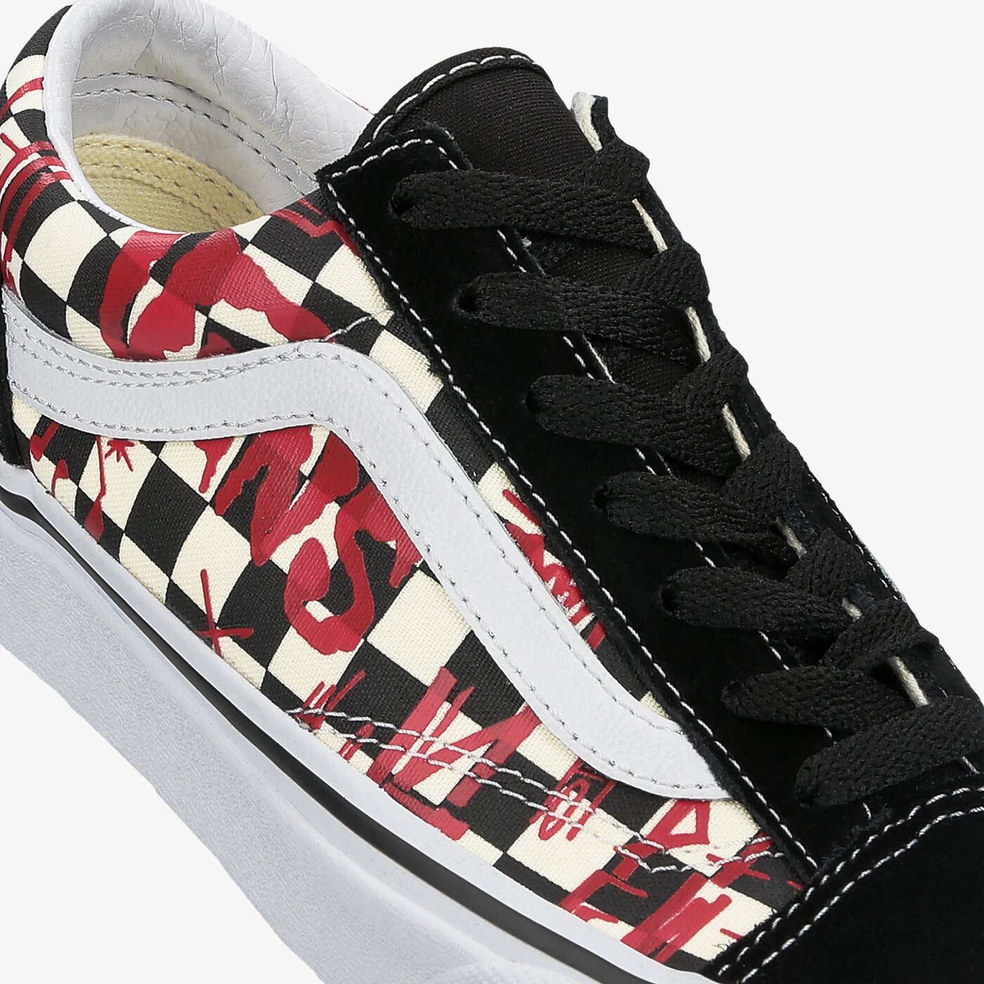 Дамски маратонки VANS UA STYLE 36 vn0a3dz31iw1 цвят червен