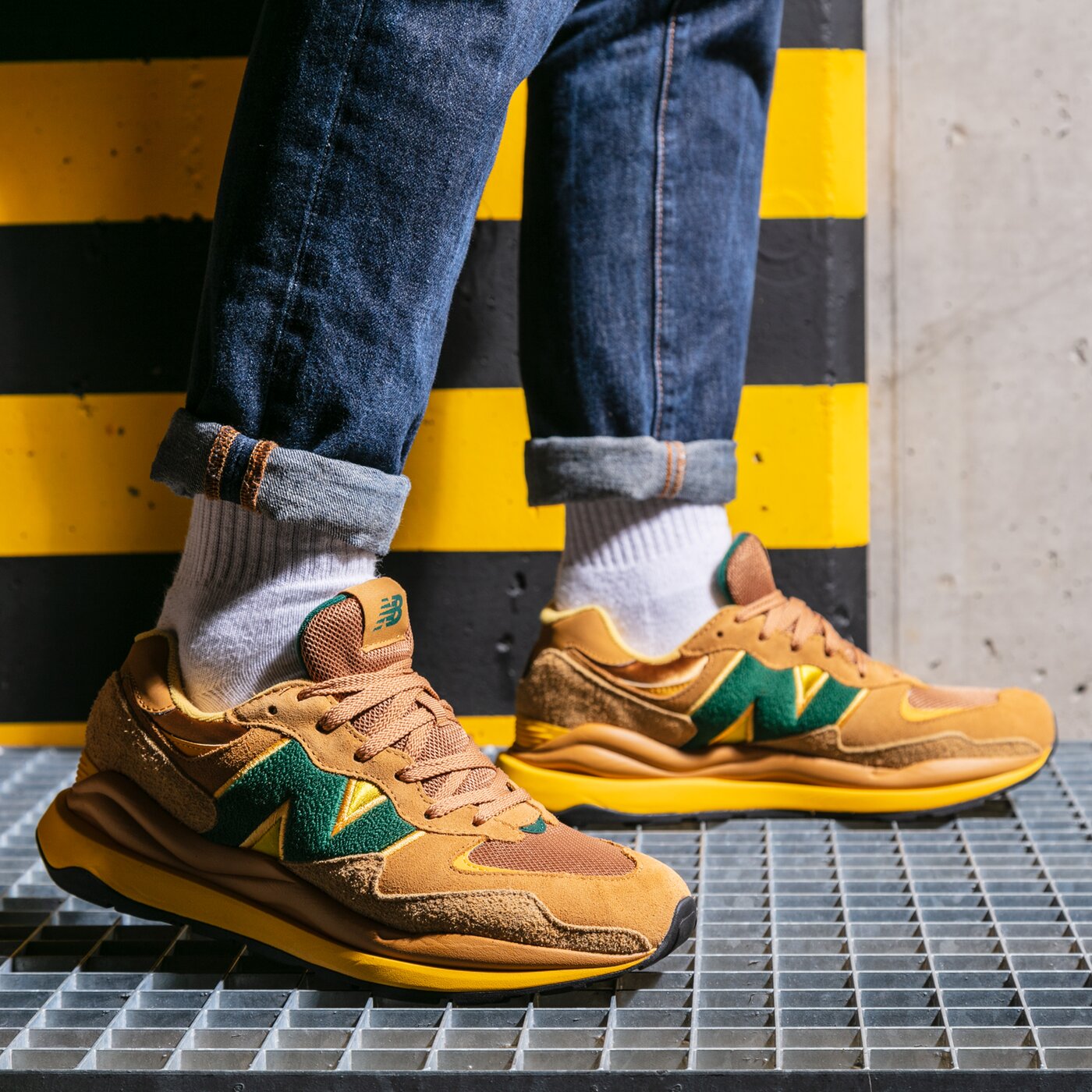 Мъжки маратонки NEW BALANCE 5740  m5740wt1 цвят кафяв