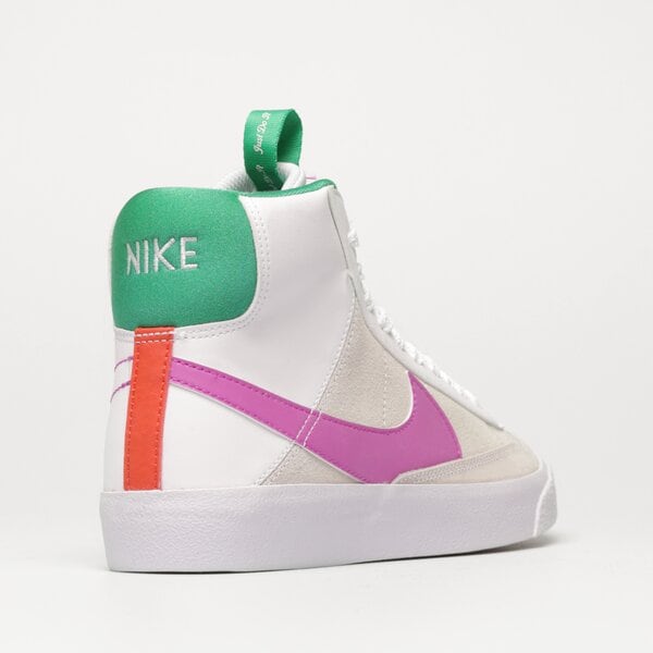 Детски маратонки NIKE BLAZER MID '77 SE D dq6084-101 цвят бял