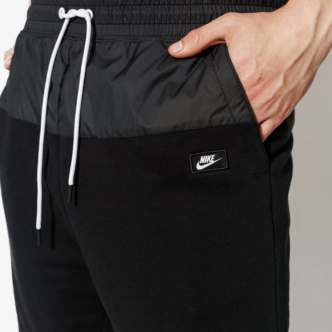 Мъжки къси панталони NIKE ШОРТИ M NSW MODERN SHORT FT 886247-010 цвят черен