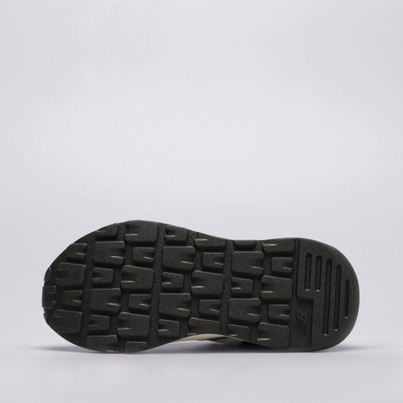 Дамски маратонки NEW BALANCE 5740  w5740slb цвят черен