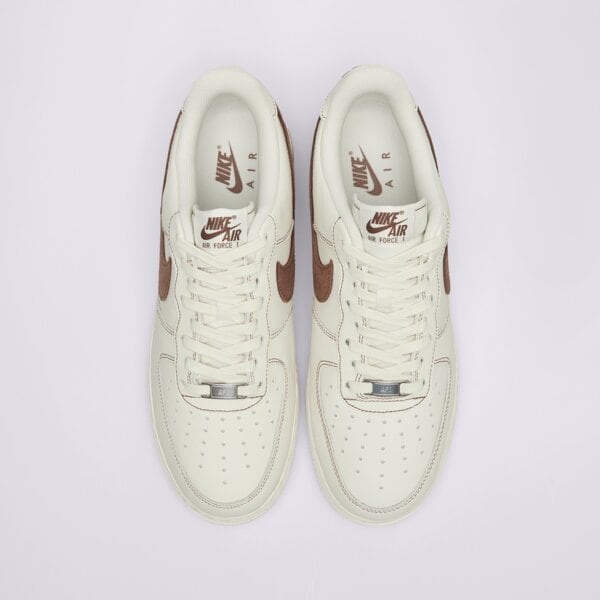 Мъжки маратонки NIKE AIR FORCE 1 '07 LV8 hq2037-101 цвят бежов