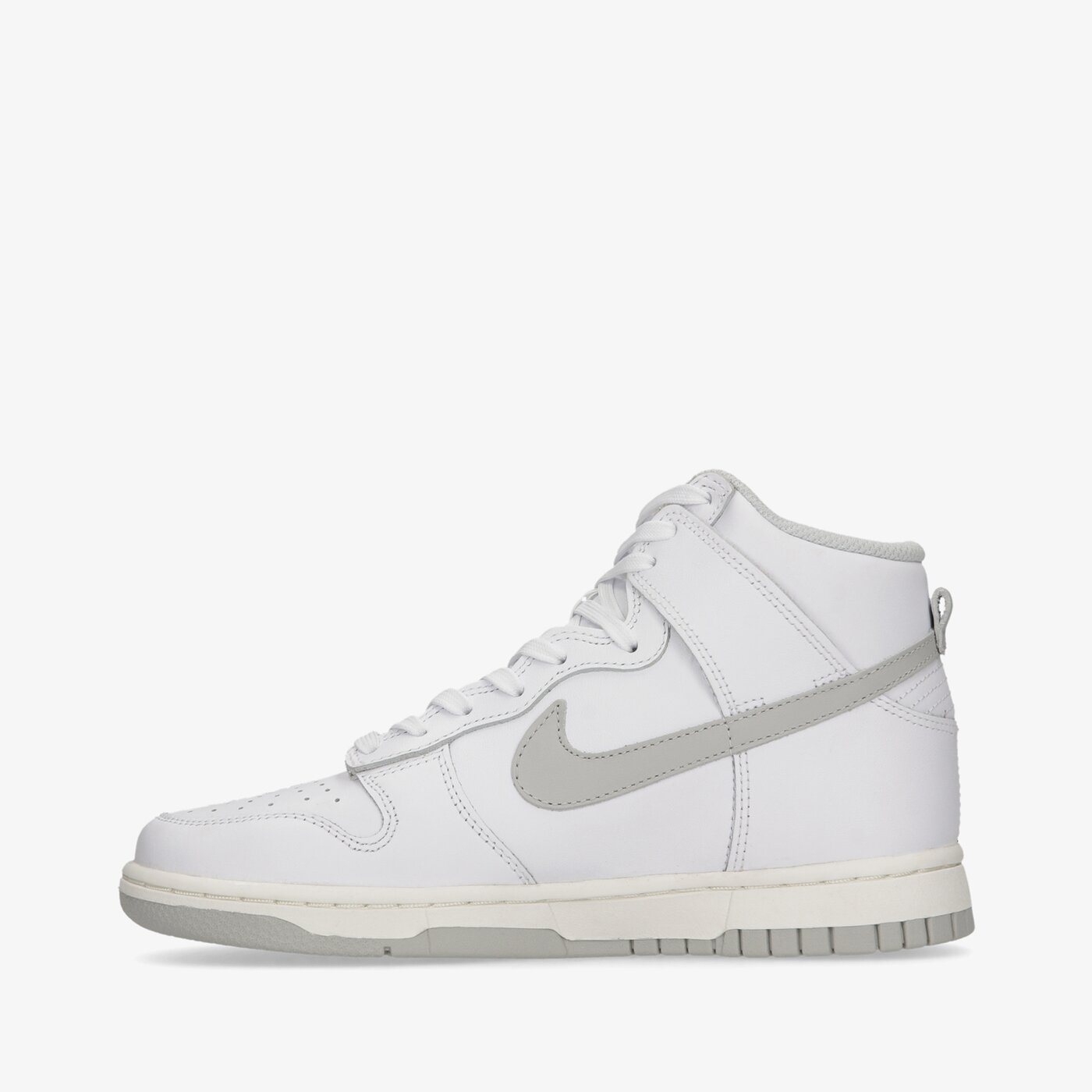 Дамски маратонки NIKE DUNK HIGH dd1869-111 цвят бял