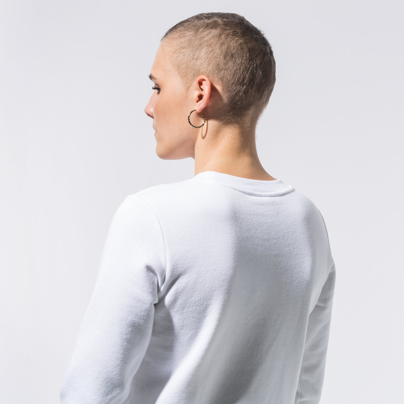 Дамски суичър CHAMPION СУИТЧЪР CREWNECK SWEATSHIRT 113210ww001 цвят бял