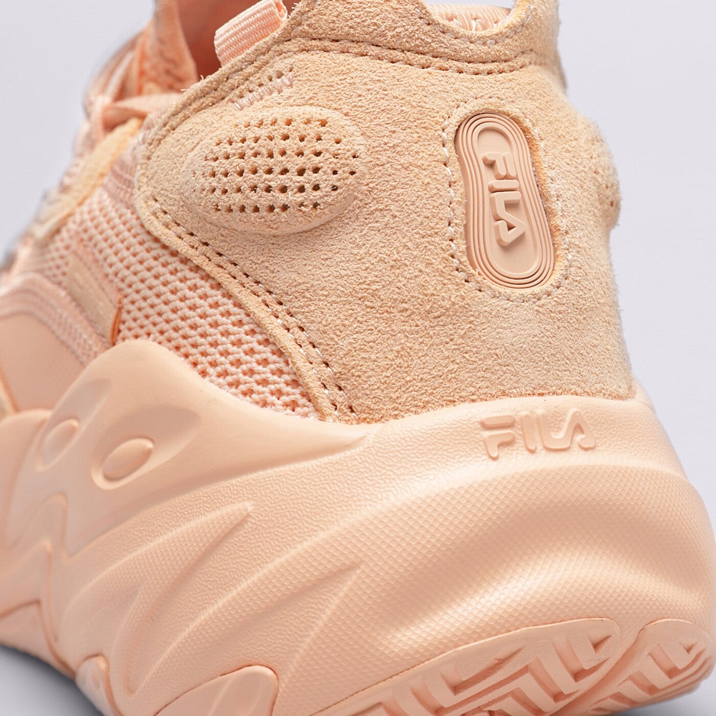 Дамски маратонки FILA RAY TRACER EVO 2 5rm02589650 цвят розов