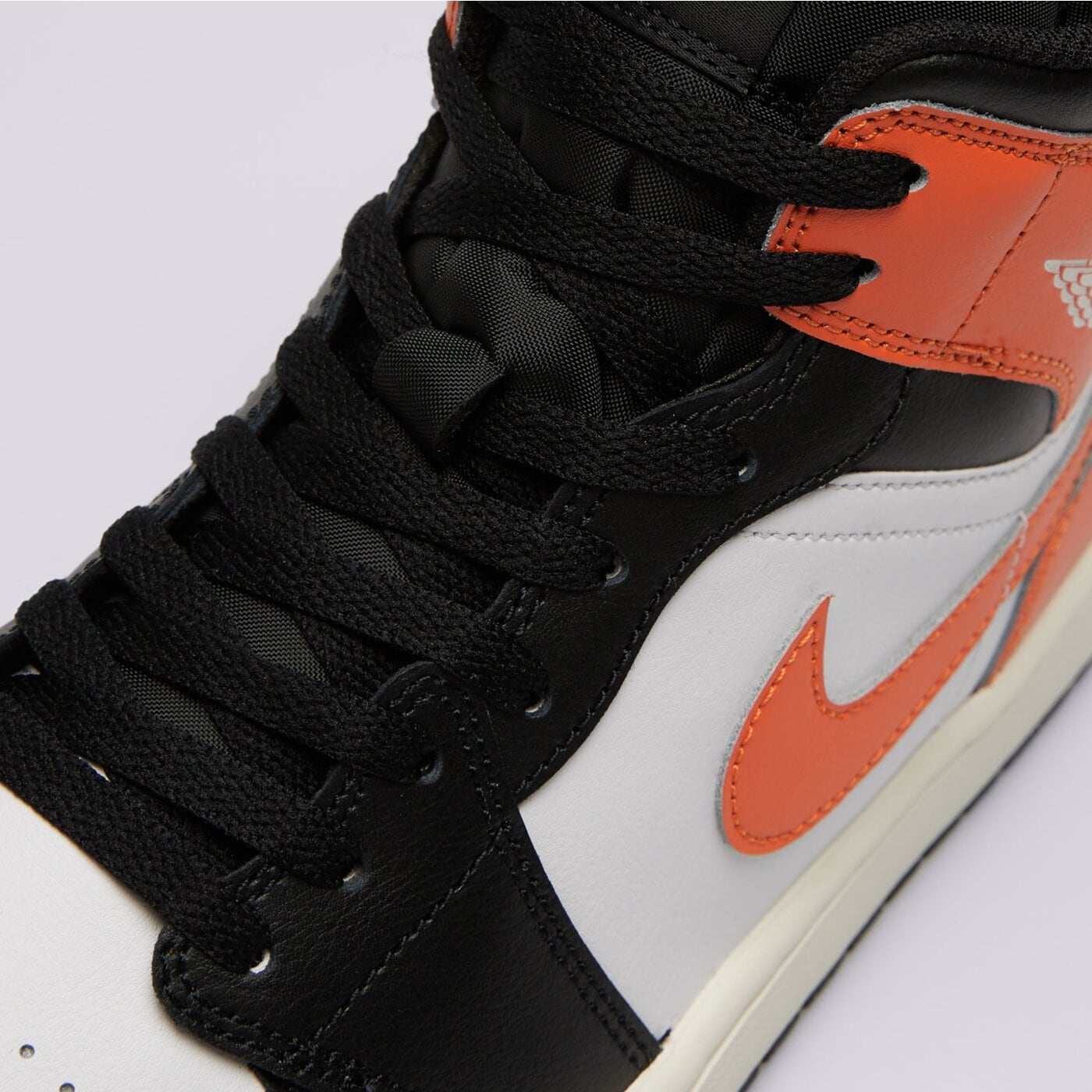 Мъжки маратонки AIR JORDAN 1 MID  dq8426-801 цвят черен