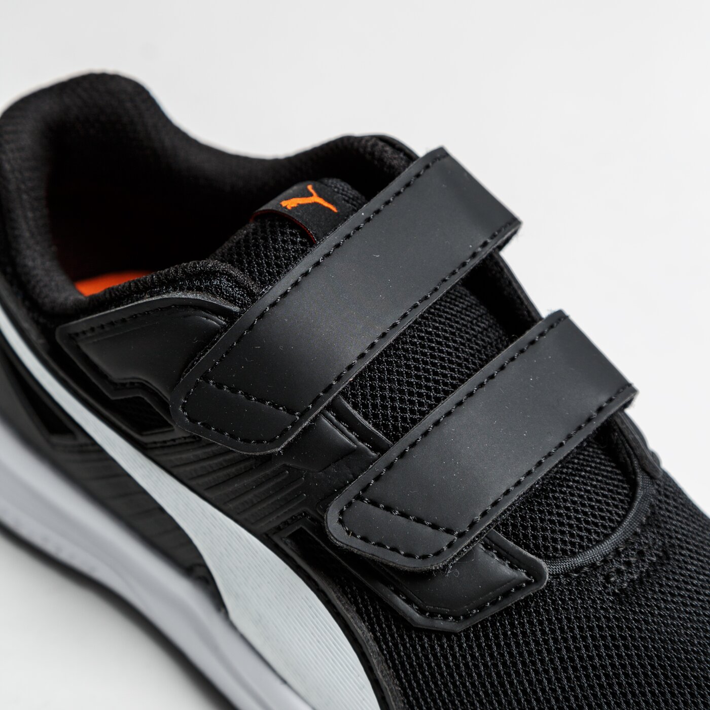 Детски маратонки PUMA ESCAPER MESH V PS 19032608 цвят черен