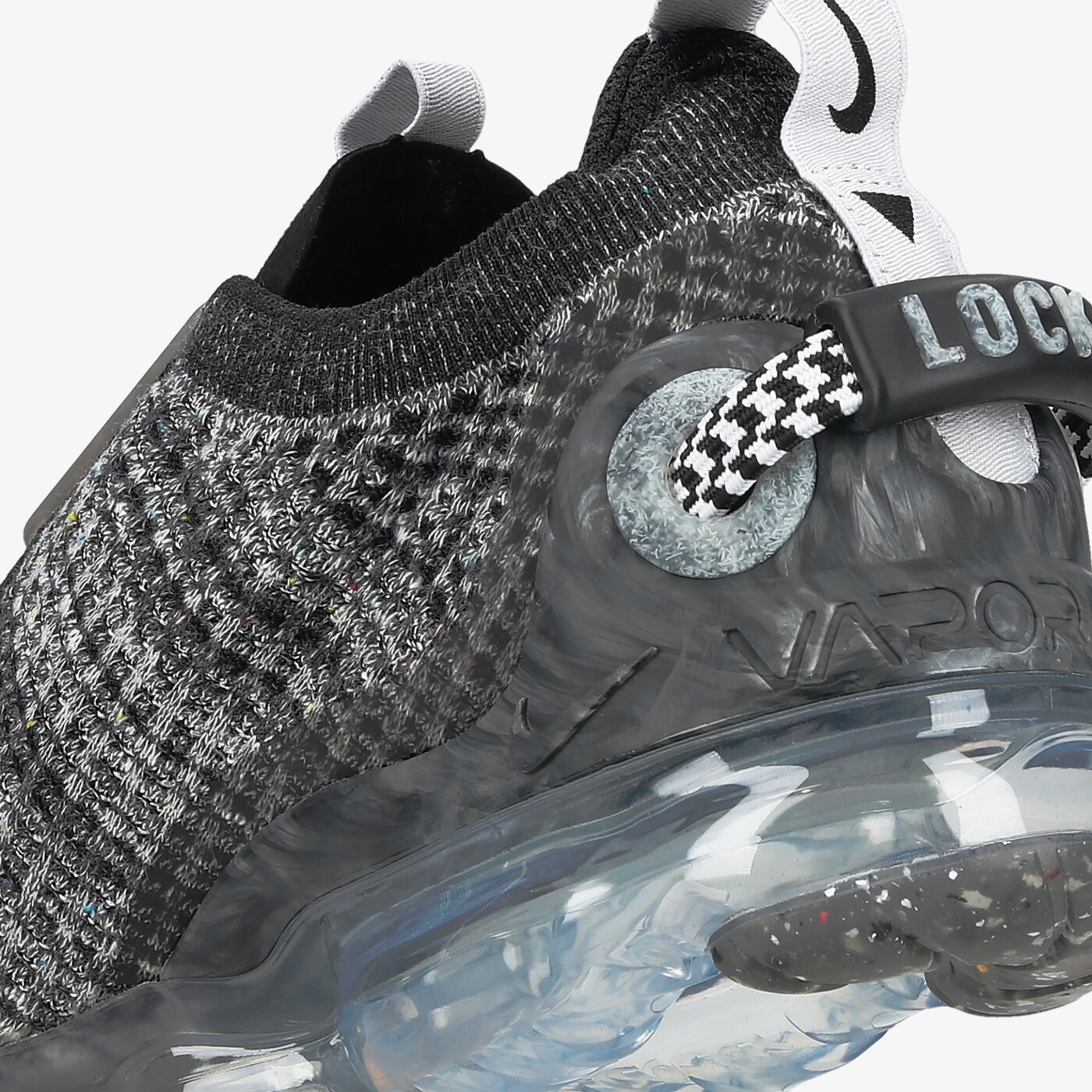 Дамски маратонки NIKE W AIR VAPORMAX 2020 FK  ct1933-002 цвят черен