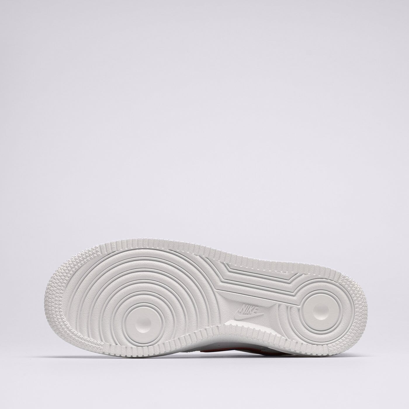 Дамски маратонки NIKE WMNS AIR FORCE 1 '07 REC dd8959-115 цвят бял