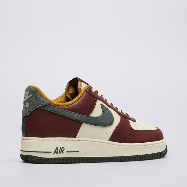 Мъжки маратонки NIKE AIR FORCE 1 '07 LV8 hq3612-113 цвят червен