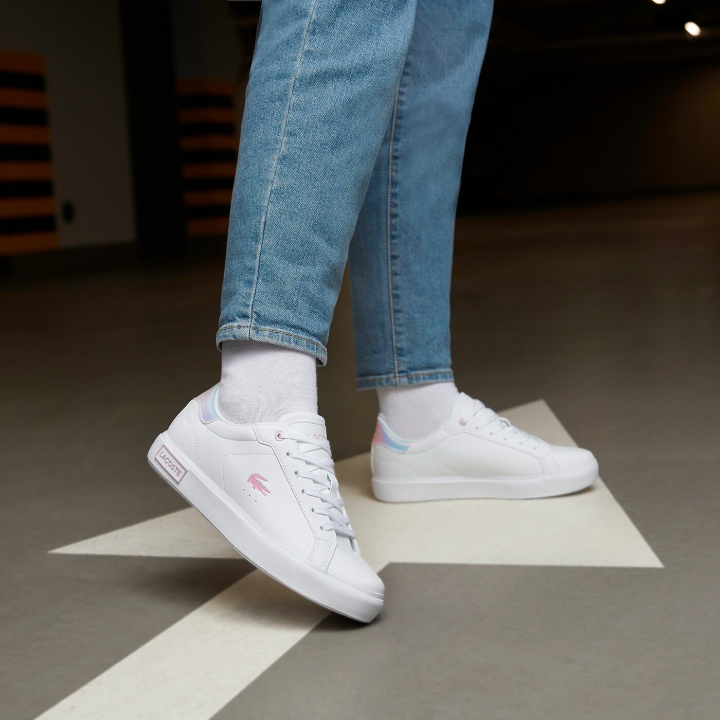 Детски маратонки LACOSTE POWERCOURT 222 2 SUJ 744suj001821g цвят бял