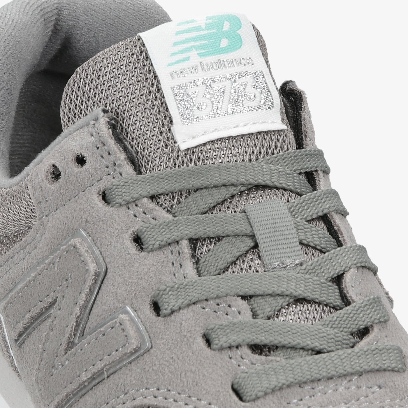Дамски маратонки NEW BALANCE 373  wl373fn2 цвят сив