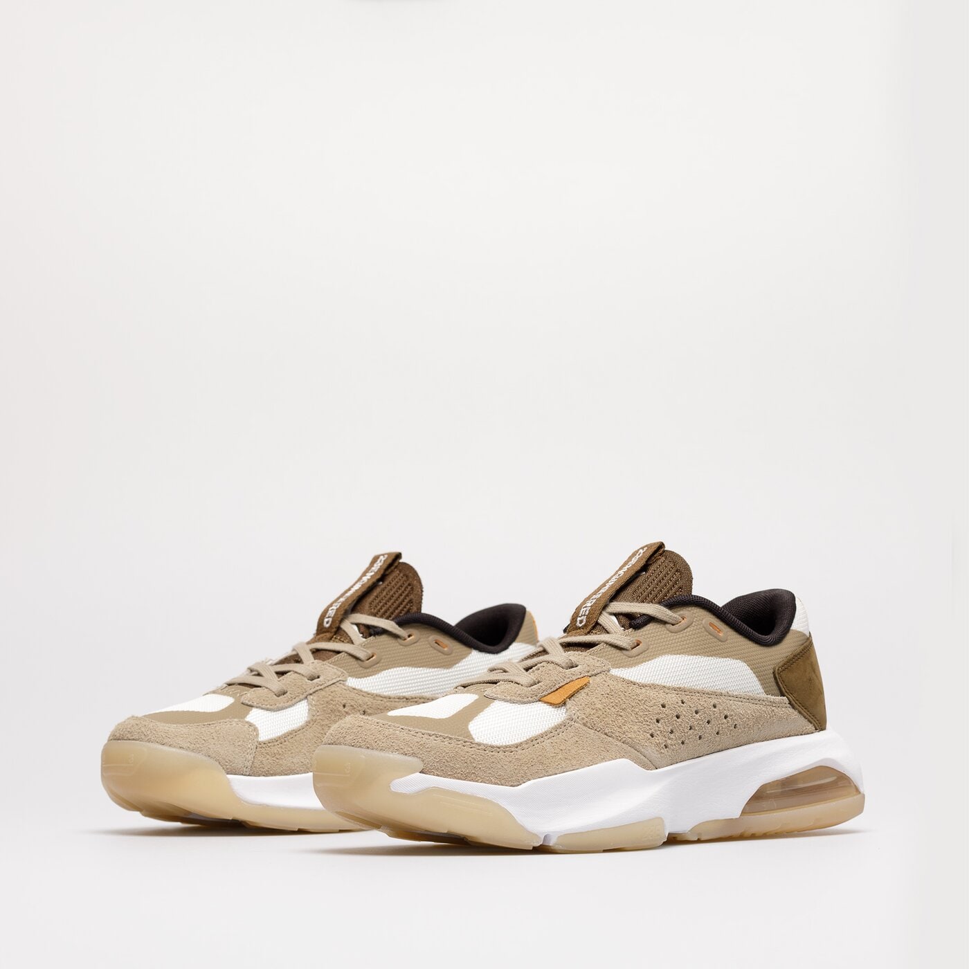 Мъжки маратонки JORDAN AIR 200E  dc9836-200 цвят бежов