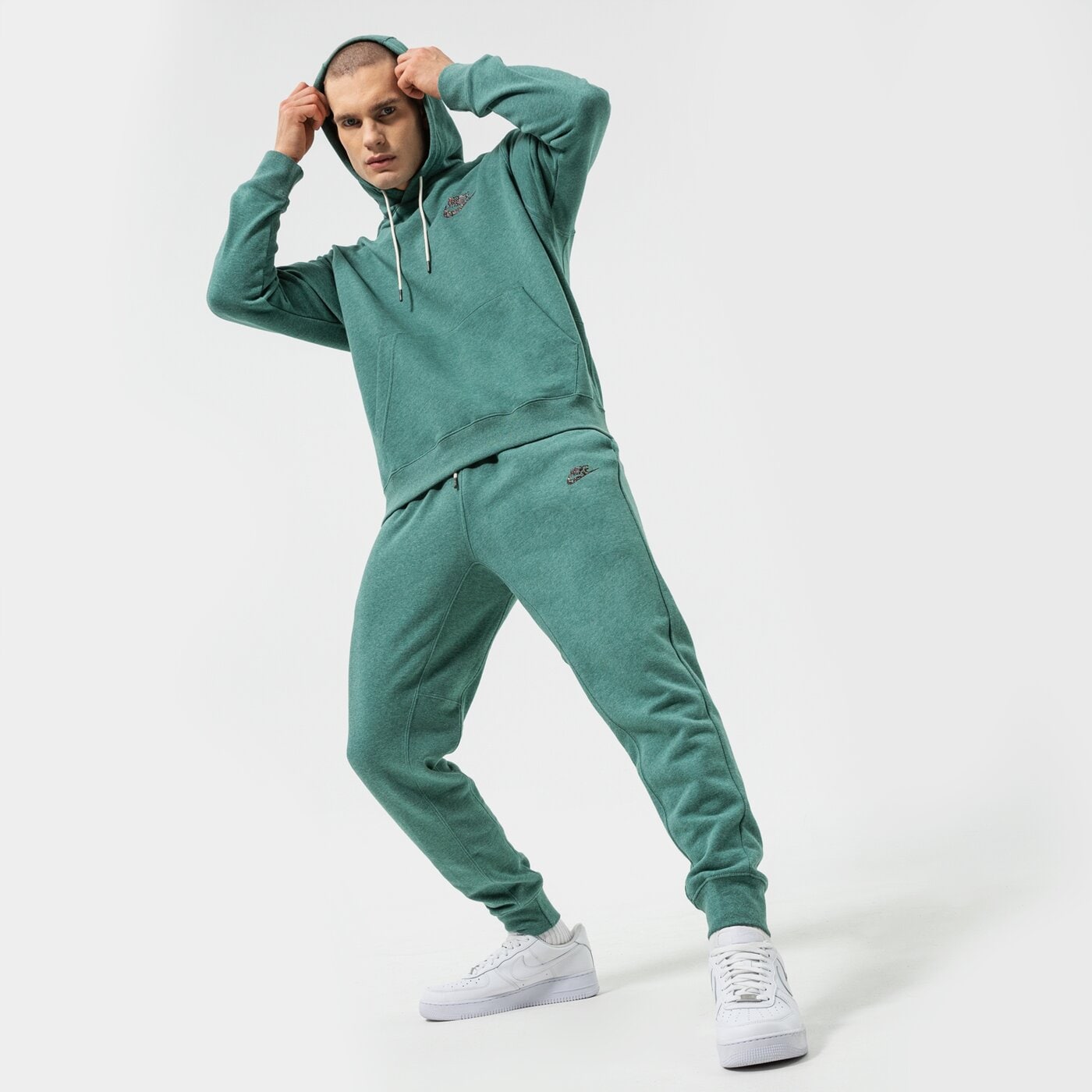 Мъжки панталони NIKE ПАНТАЛОНИ M NSW SPE+ SB JGGR REVIVAL dh1036-361 цвят зелен