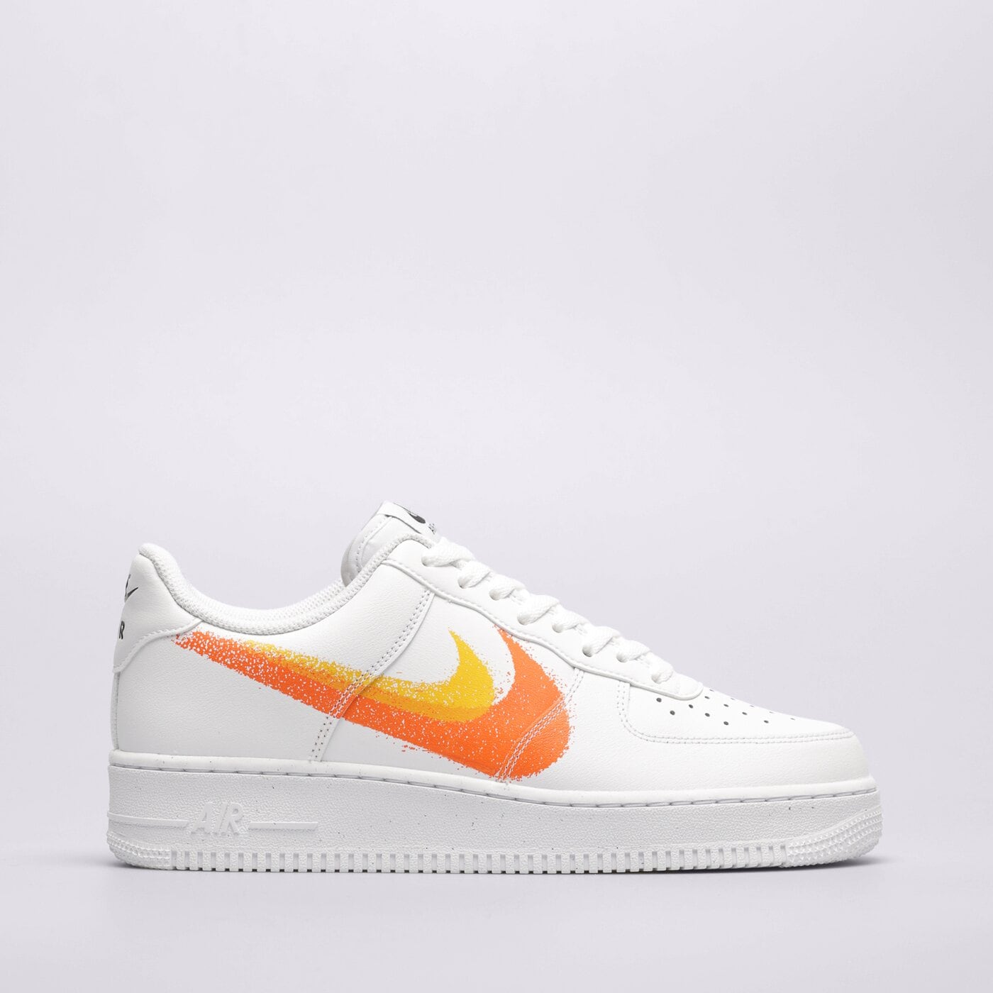 Мъжки маратонки NIKE AIR FORCE 1 '07  fj4228-100 цвят бял