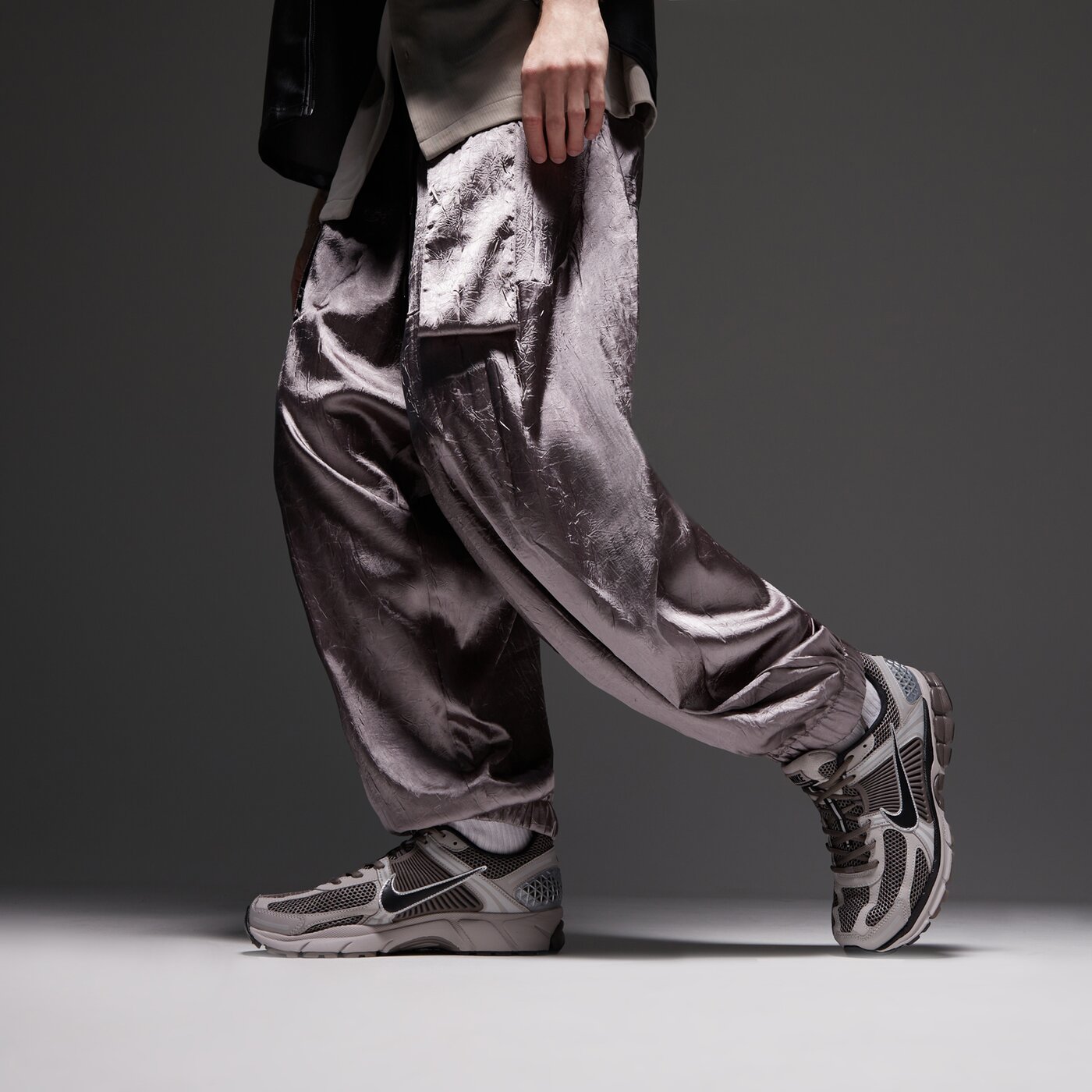 Мъжки маратонки NIKE ZOOM VOMERO 5 fb9149-005 цвят кафяв