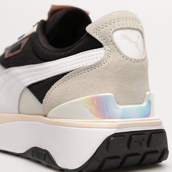 Дамски маратонки PUMA CRUISE RIDER IRIDESCENT WN'S 37599701 цвят бежов