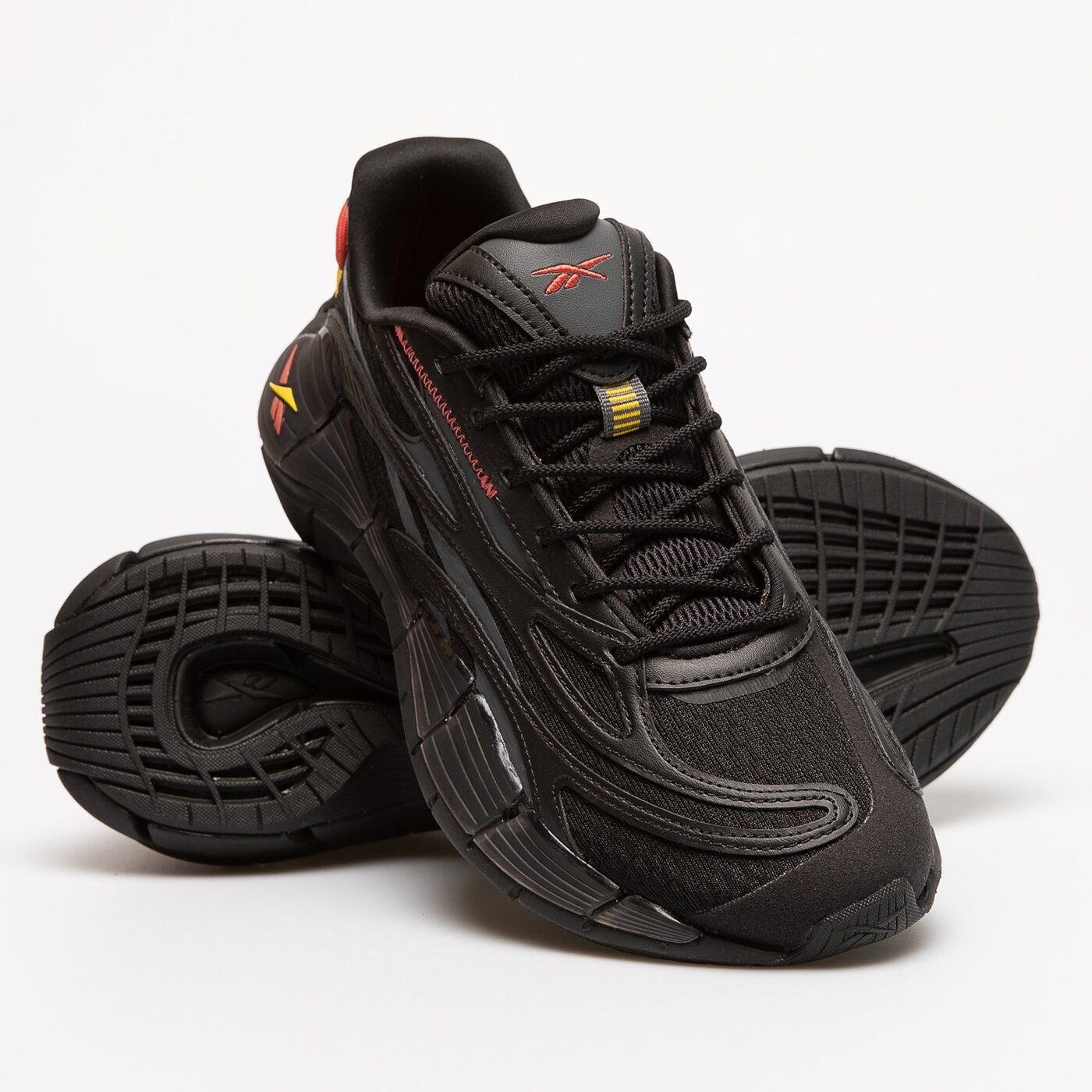 Дамски маратонки REEBOK ZIG KINETICA 2.5 gx0504 цвят черен