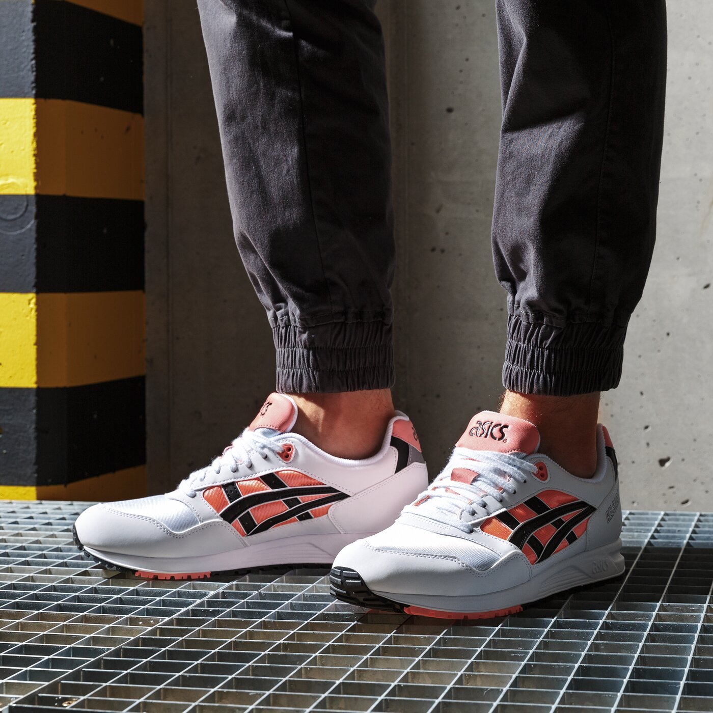 Мъжки маратонки ASICS GELSAGA OG 1191a02501 цвят розов