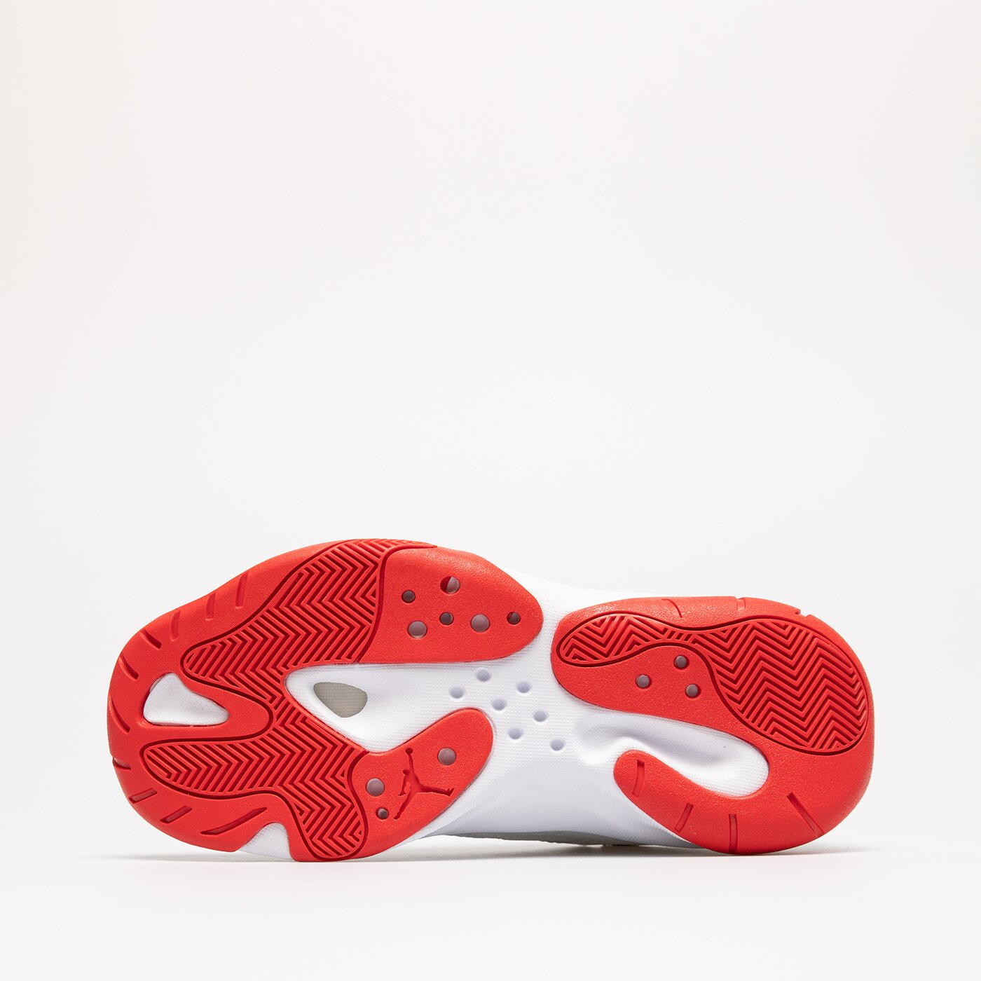 Детски маратонки AIR JORDAN 11 CMFT LOW BG  cz0907-102 цвят бял