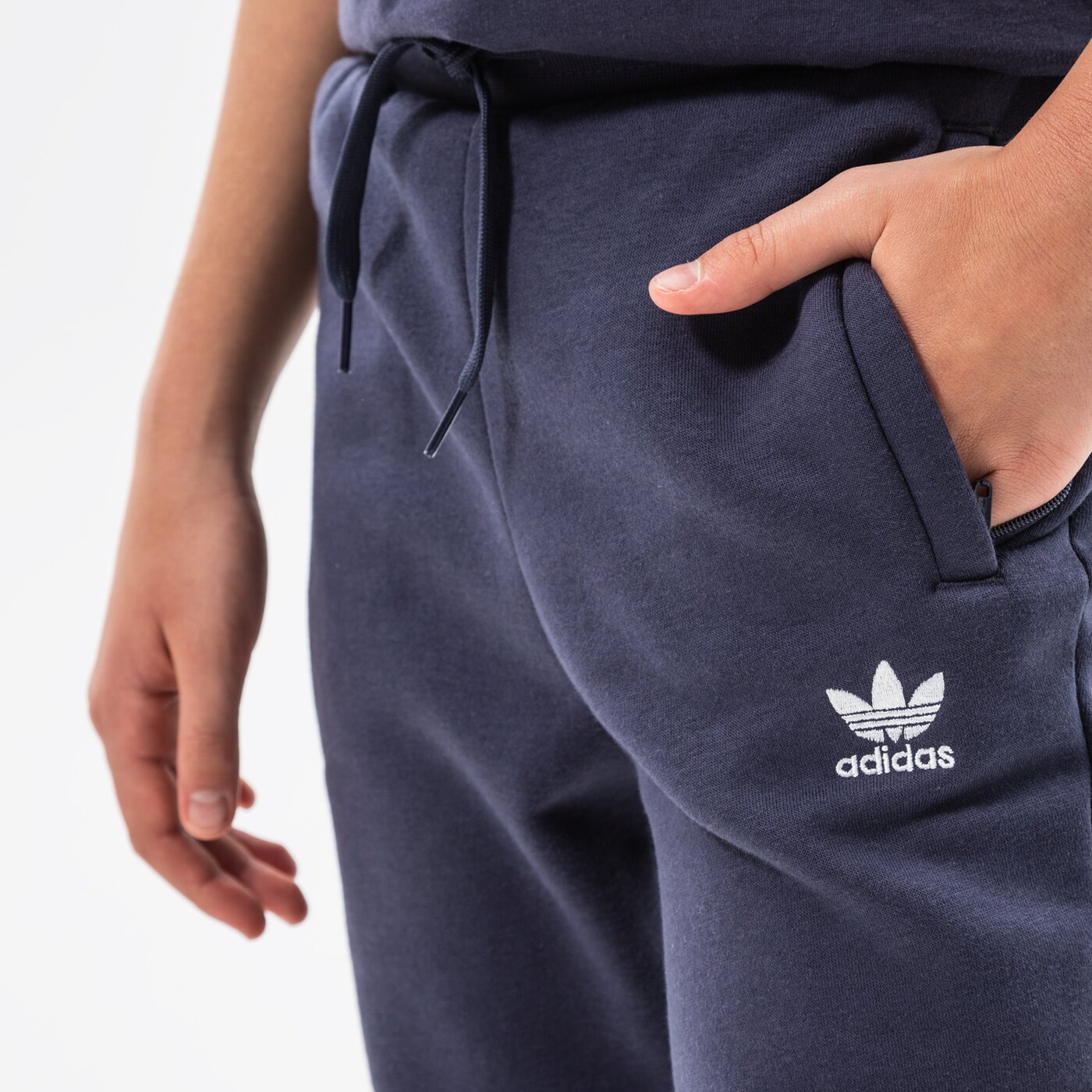 Детски панталони ADIDAS ПАНТАЛОНИ PANTS BOY hg1437 цвят тъмносин