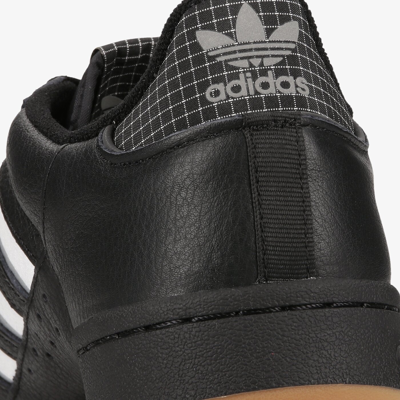 Мъжки маратонки ADIDAS CONTINENTAL 80 STRIPES gw0183 цвят черен