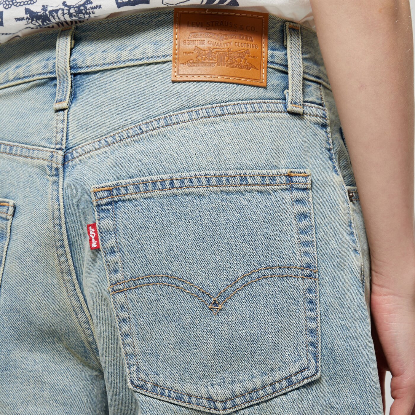 Дамски къси панталони LEVI'S ШОРТИ BAGGY DAD JORT 000mj-0002 цвят син