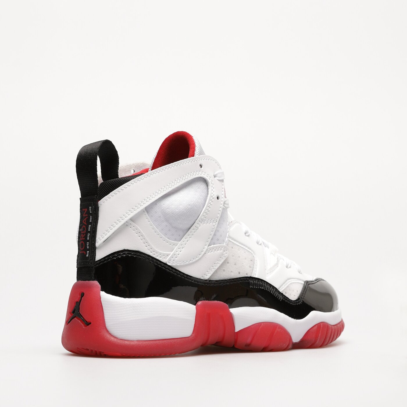 Детски маратонки JORDAN JUMPMAN TREY TWO  dq8431-106 цвят бял