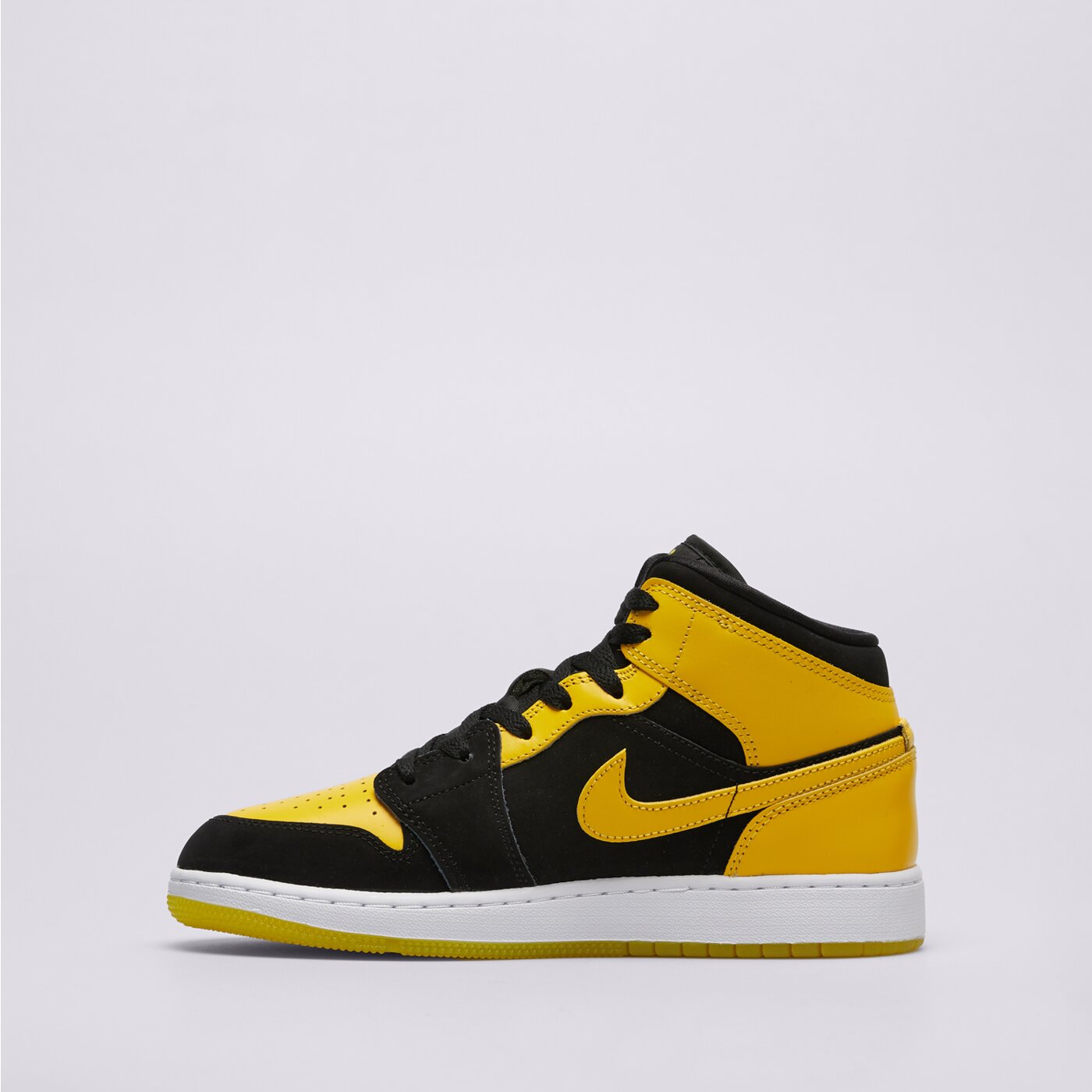 Детски маратонки JORDAN 1 MID SE hj5940-071 цвят жълт