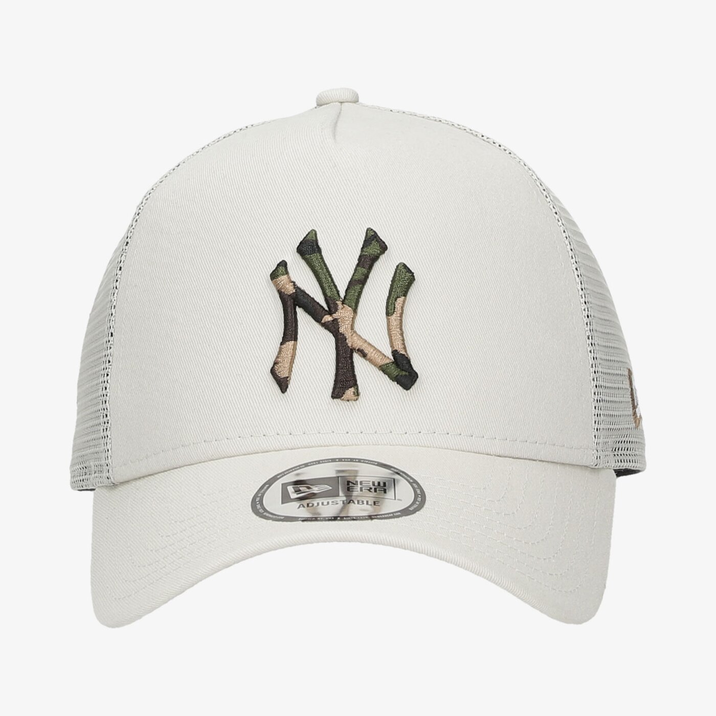 Дамска шапка с козирка NEW ERA ШАПКА CAMO INFILL TRUCKER NEYYAN STN 60112692 цвят бял