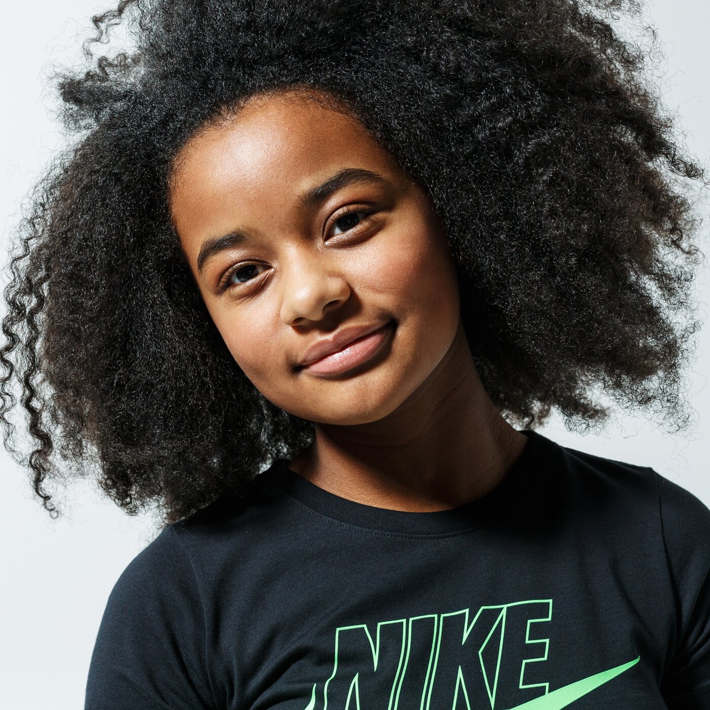  NIKE РОКЛЯ SPORTSWEAR GIRL cu8375-011 цвят черен