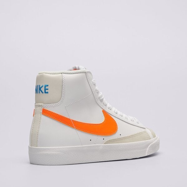 Детски маратонки NIKE BLAZER MID '77 da4086-116 цвят бял