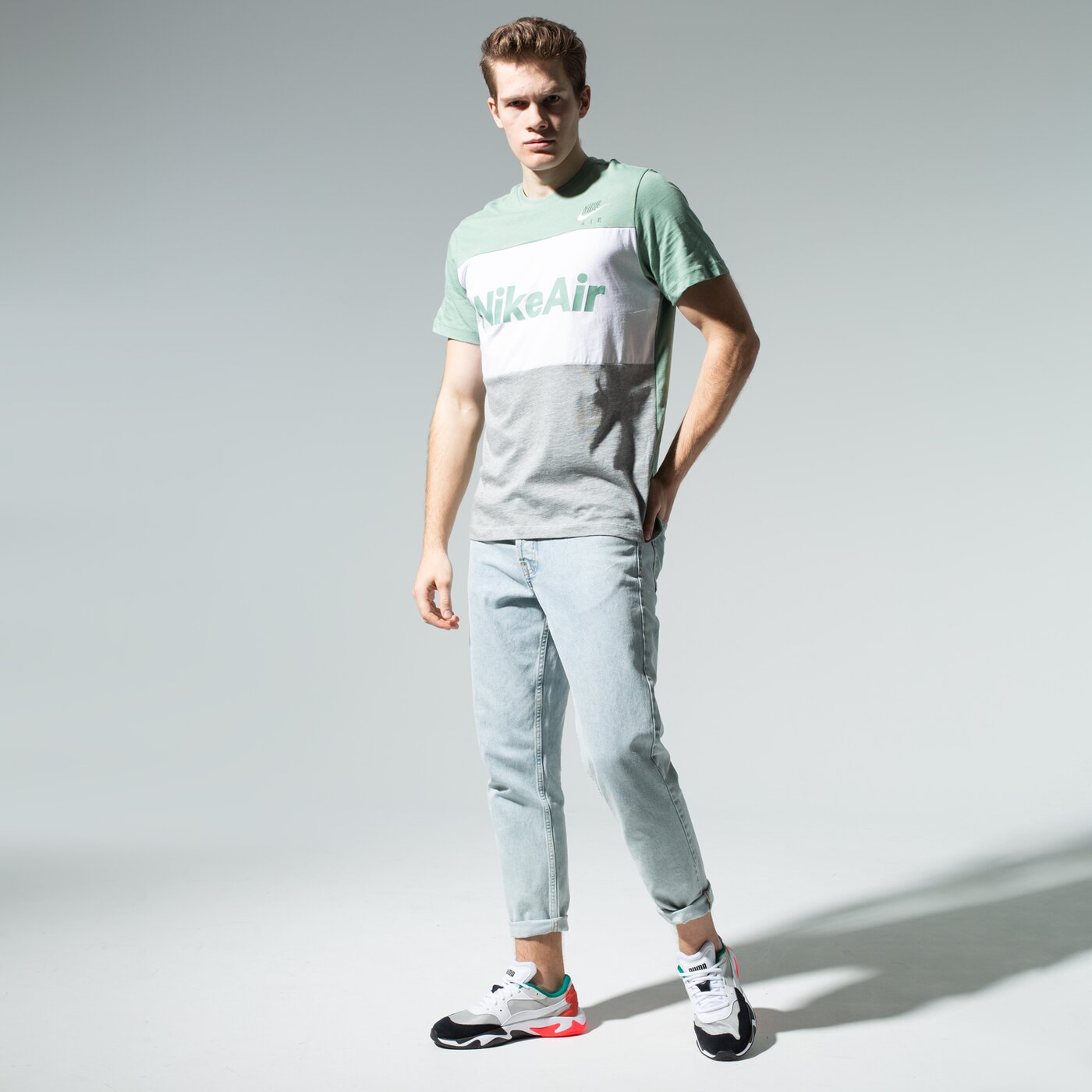 Мъжка тениска NIKE ТЕНИСКА M NSW NIKE AIR TEE SS cv2210-352 цвят зелен