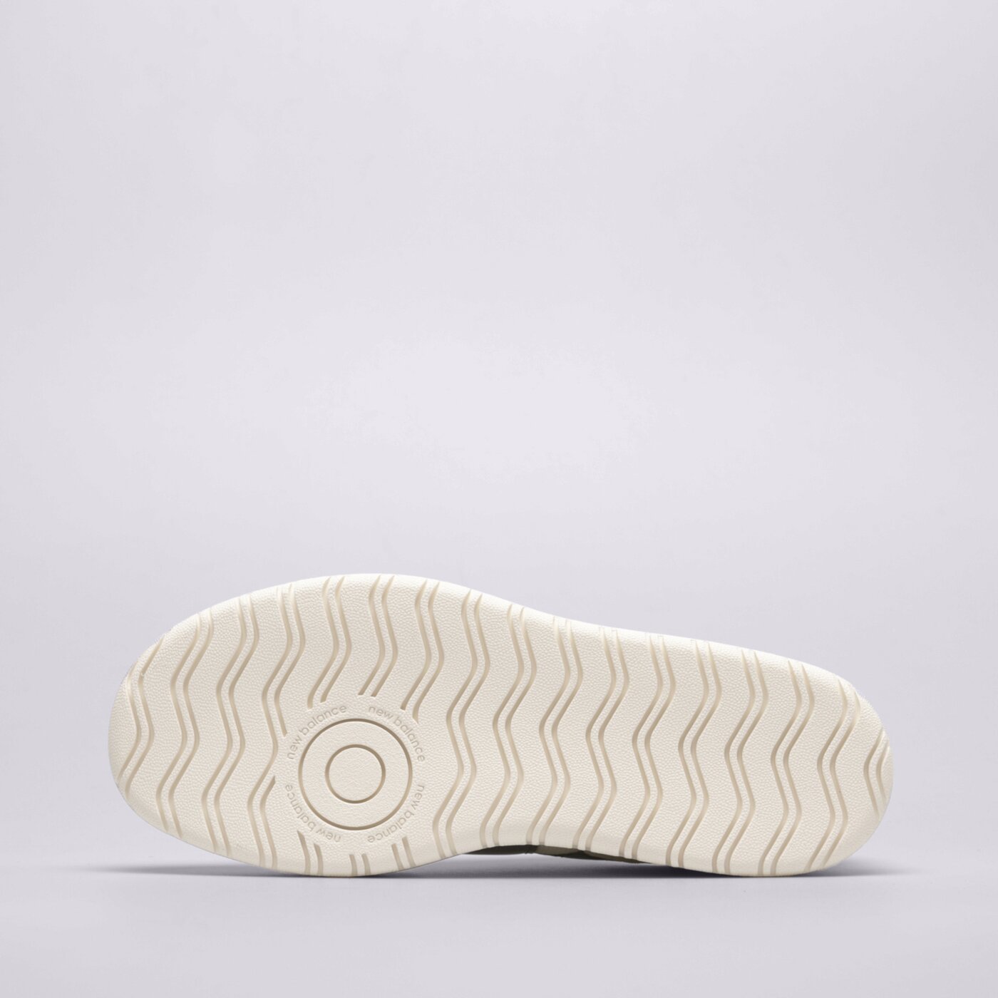 Дамски маратонки NEW BALANCE CT302  ct302rs цвят кремав