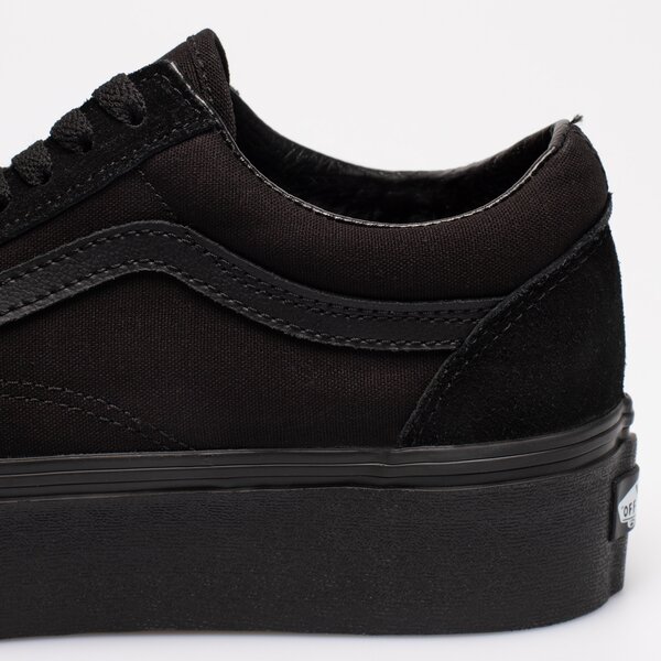 Дамски маратонки VANS UA OLD SKOOL STACKFORM vn0a7q5mbka1 цвят черен